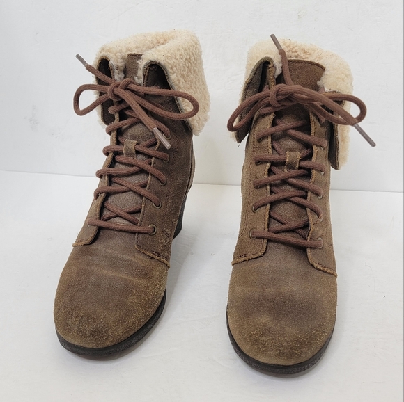 UGG Zea Brown Leather Shearling Lined Lace Up Wedge Combat Cuff Boots 7 1003360 - Picture 3 of 12